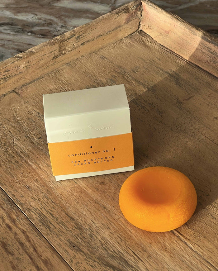 Après-shampooing solide n° 1 – argousier, beurre de cacao