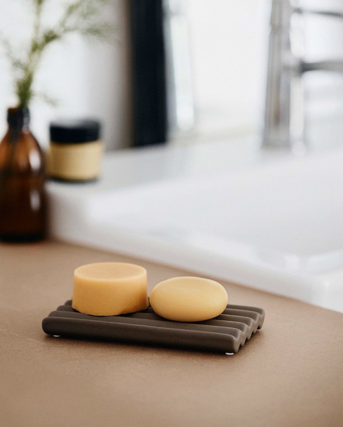 Après-shampooing solide n° 1 – argousier, beurre de cacao