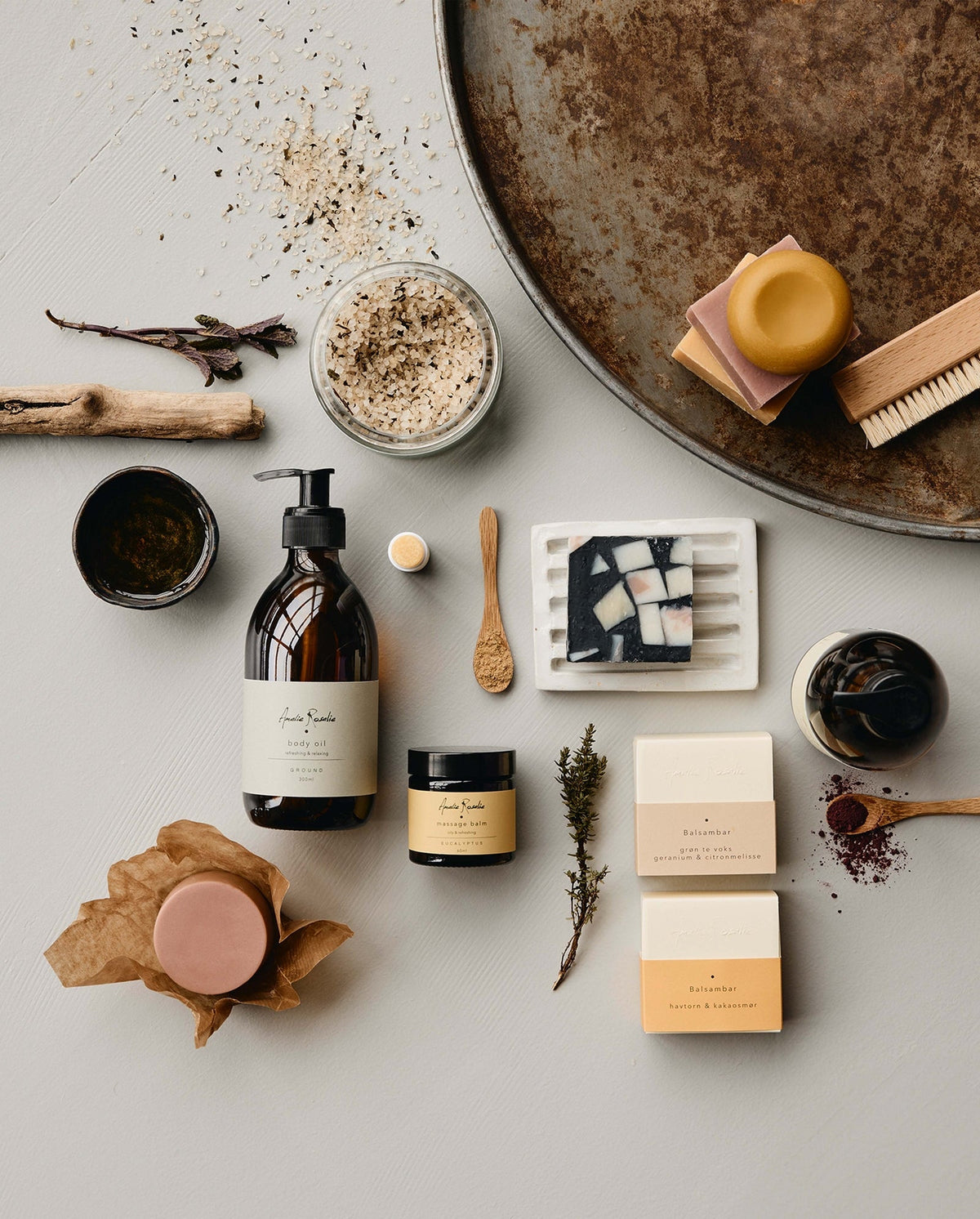 Savon n° 5 – géranium, citron, patchouli, santal